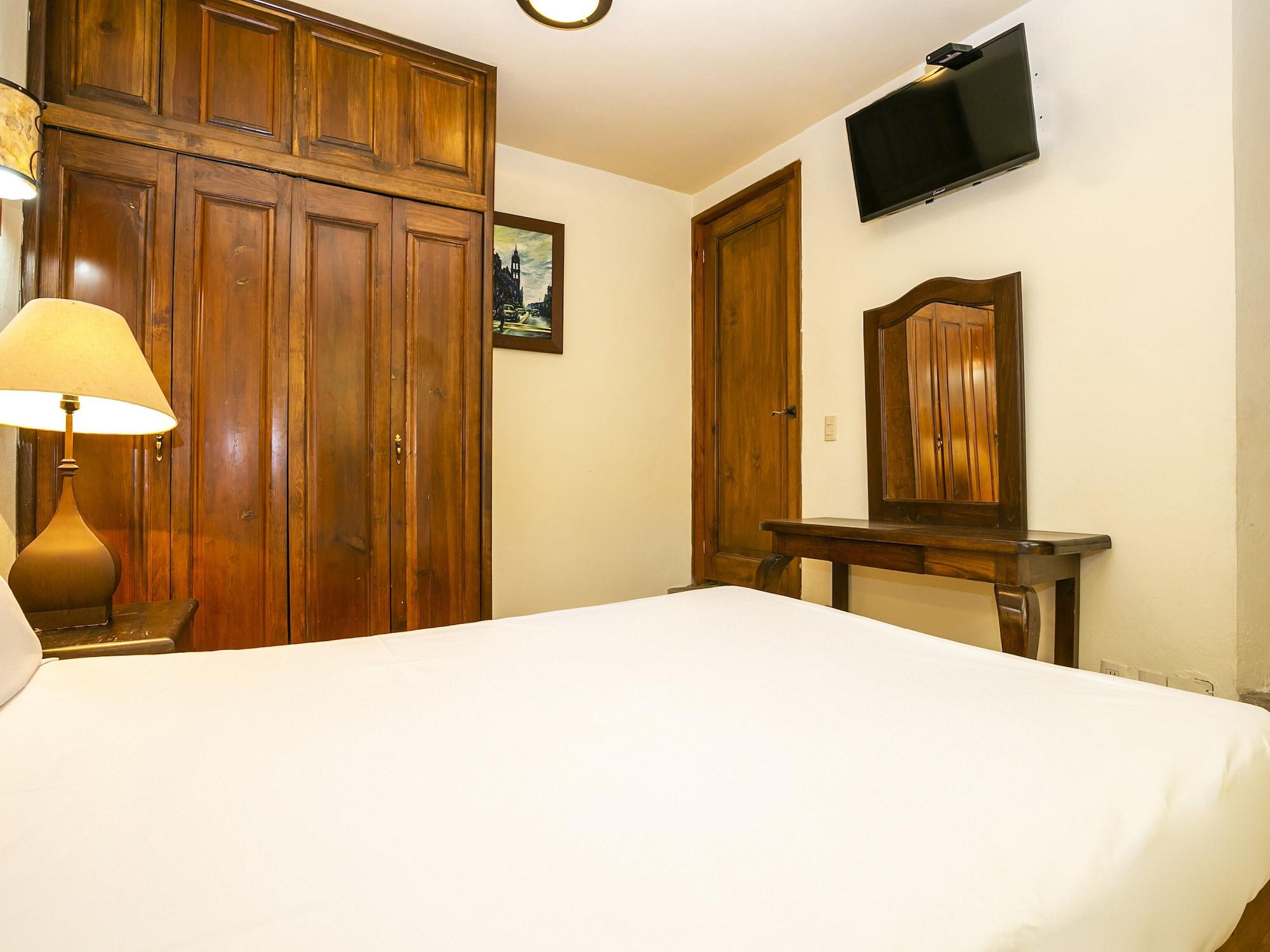 Hotel Casa Del Virrey & Suites Morelia Exterior foto