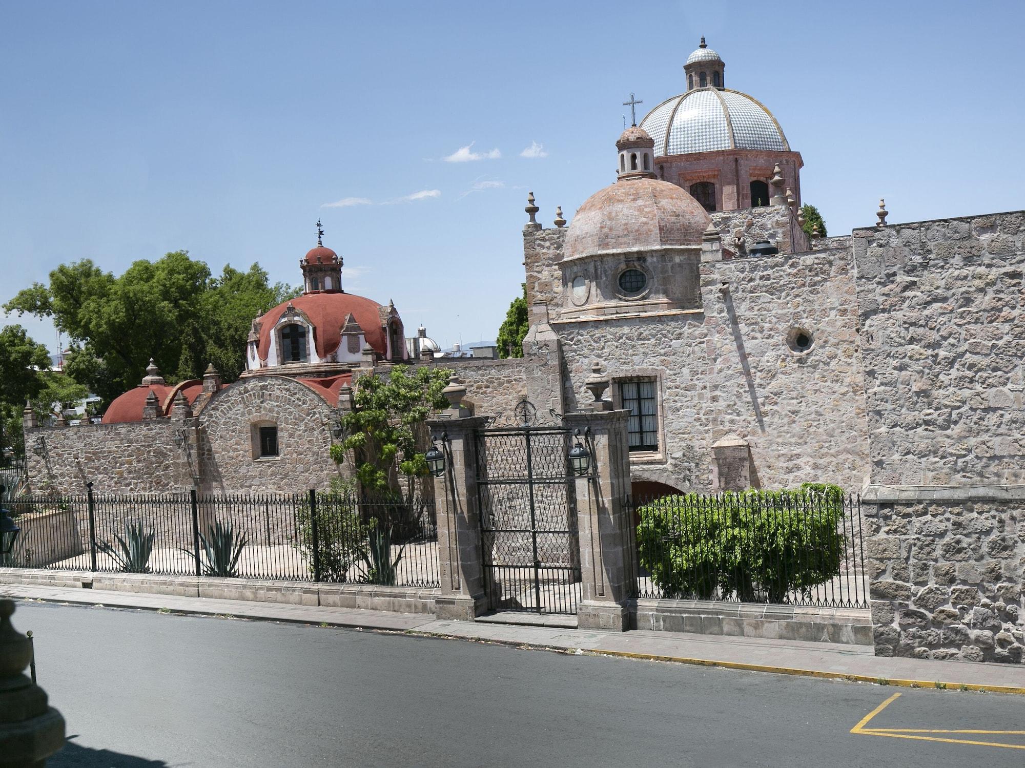 Hotel Casa Del Virrey & Suites Morelia Exterior foto