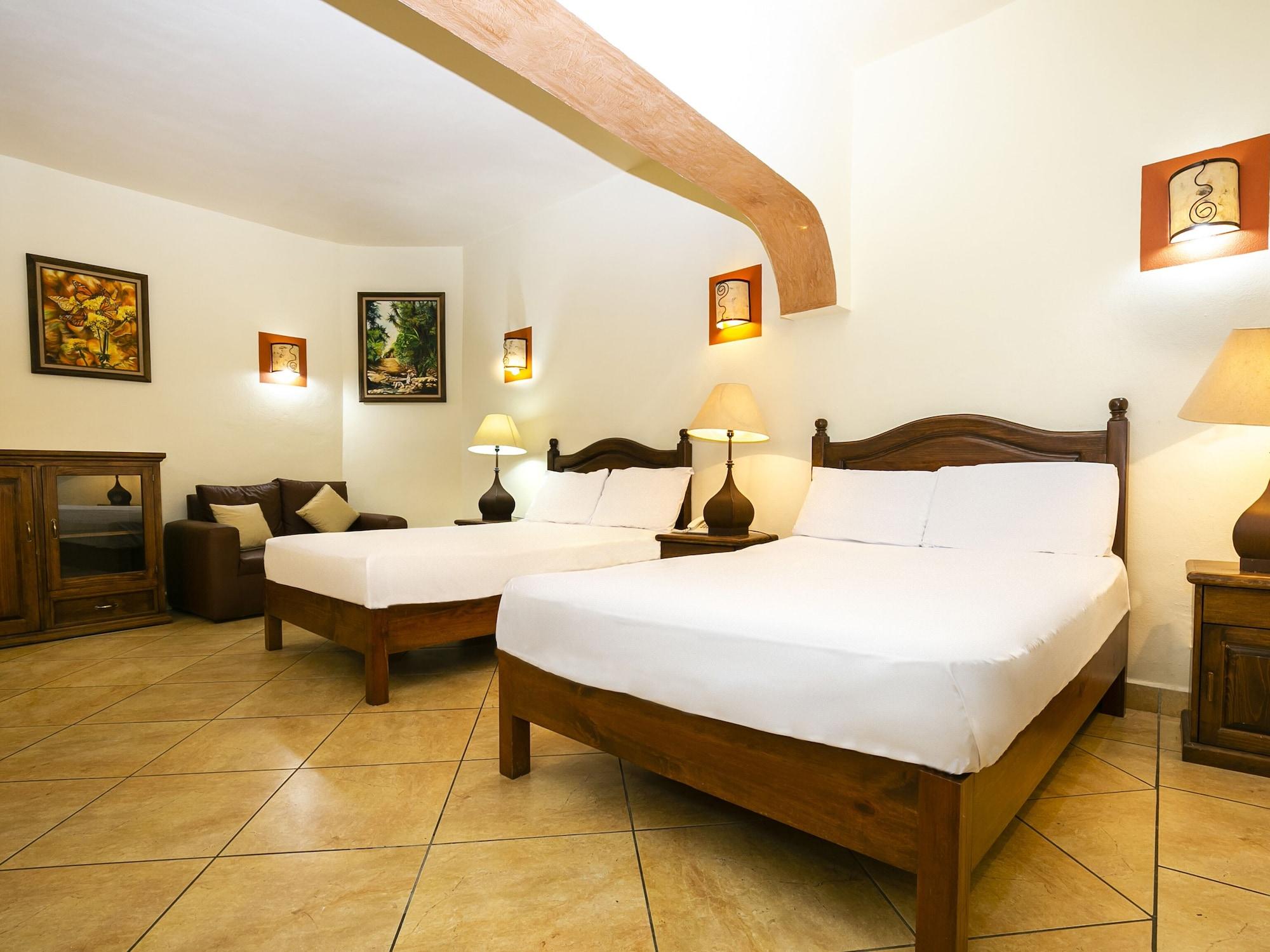 Hotel Casa Del Virrey & Suites Morelia Exterior foto
