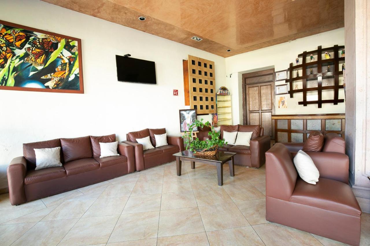 Hotel Casa Del Virrey & Suites Morelia Exterior foto