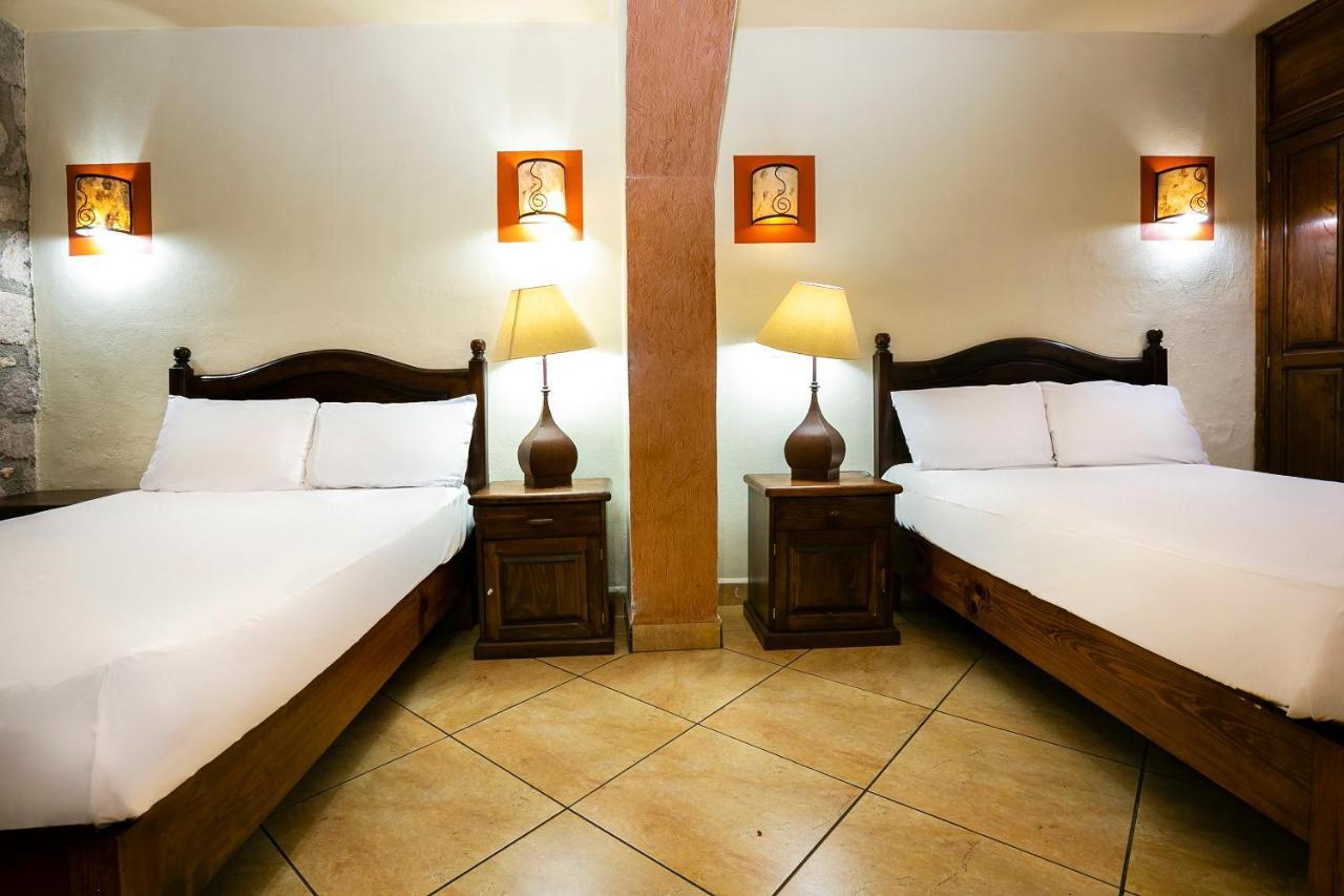 Hotel Casa Del Virrey & Suites Morelia Exterior foto